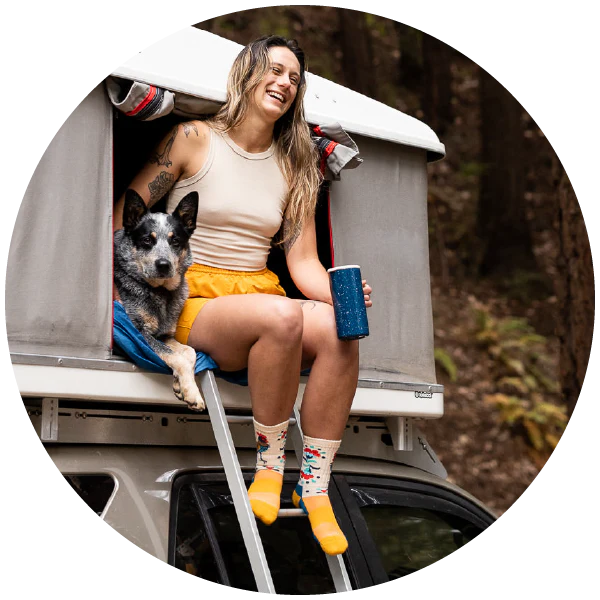 FOLK ART ROOSTER MERINO WOOL WOMEN'S CREW SOCKS