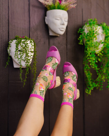 Tropical Pineapples Sheer Crew Sock