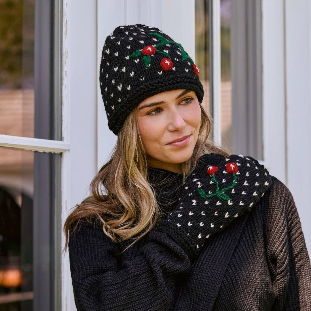 Cherries Noir Knit Mittens