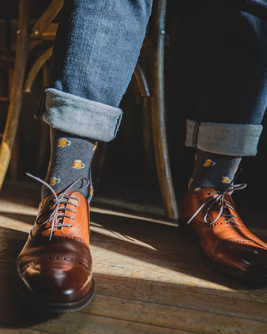 MEN'S BEER MUGS CASHMERE BLEND CREW SOCKS