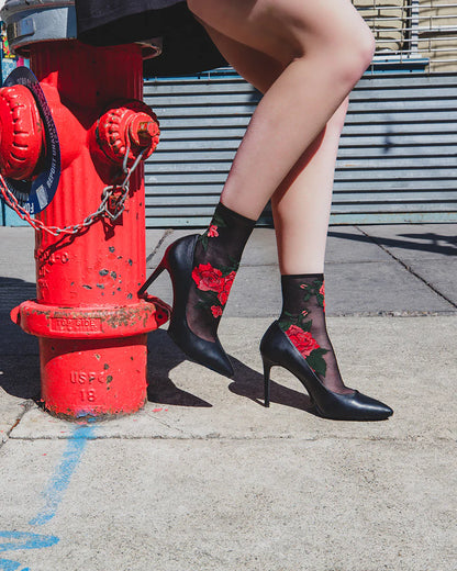BEAUTY ROSE GARDEN SHEER SEE-THROUGH ANKLE SOCKS