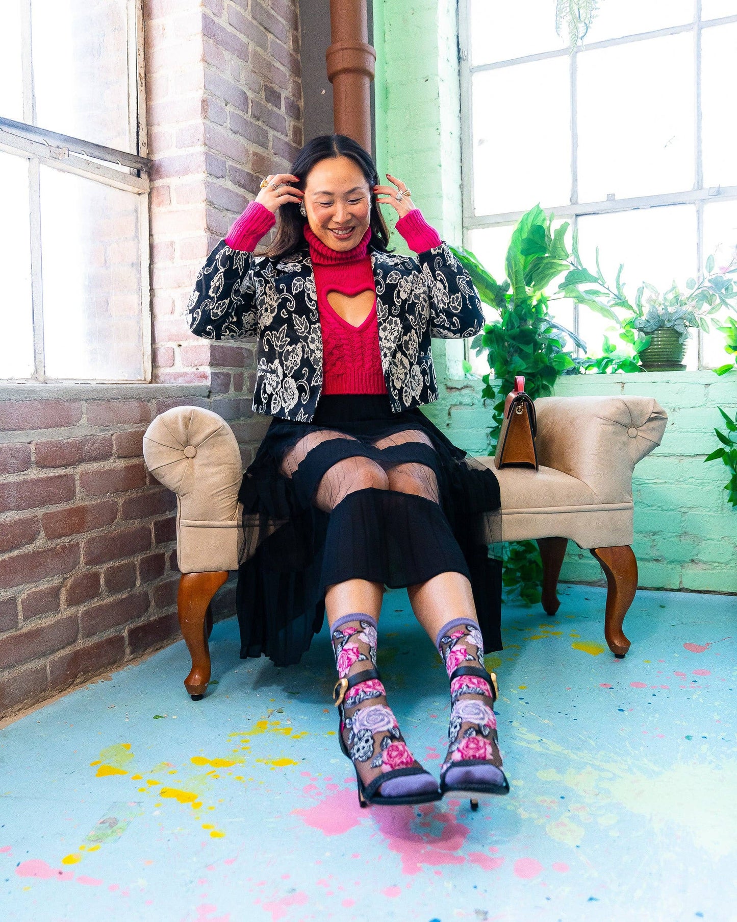 Skulls & Roses Black Sheer Crew Socks