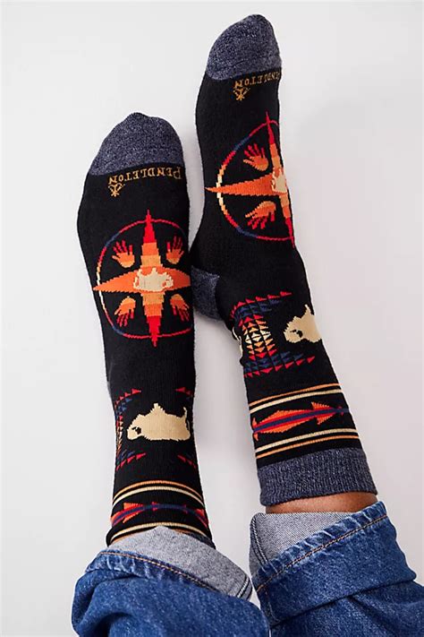 BIG MEDICINE CAMP CREW SOCKS UNISEX
